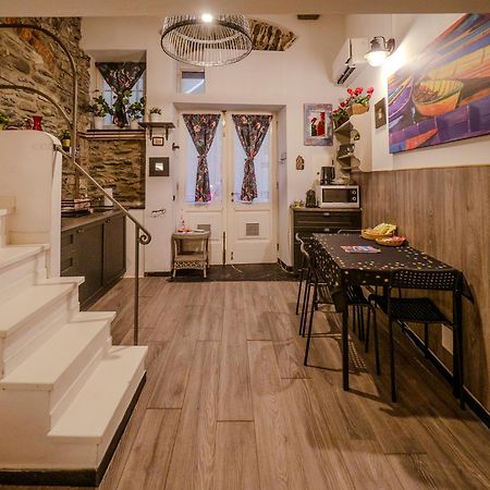 Petrella'S Point Studio With Ac Vernazza Bagian luar foto