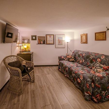Petrella'S Point Studio With Ac Vernazza Bagian luar foto